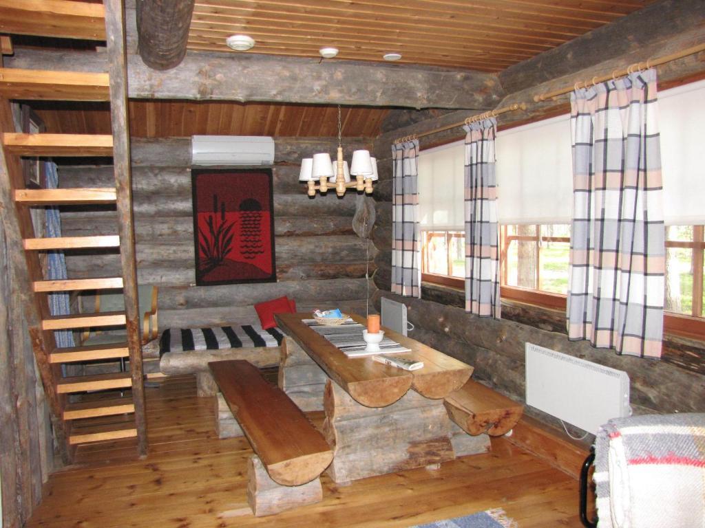 Lost Inn Cabins Akaslompolo Room photo